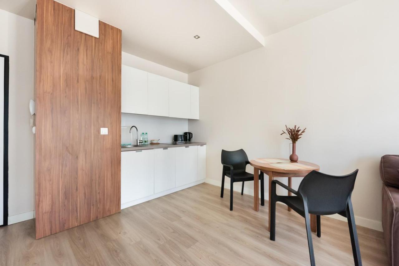 Magazynowa Classy Apartment Варшава Екстериор снимка